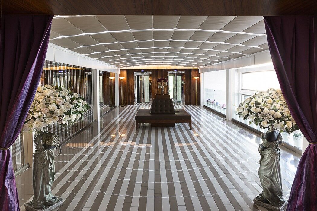 Vogue Hotel Supreme איסטמבול מראה חיצוני תמונה The lobby of the hotel