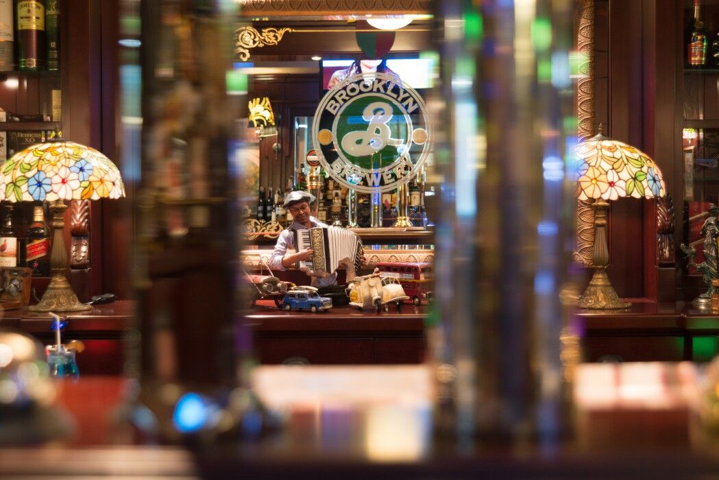 Vogue Hotel Supreme איסטמבול מראה חיצוני תמונה Brooklyn Brewery